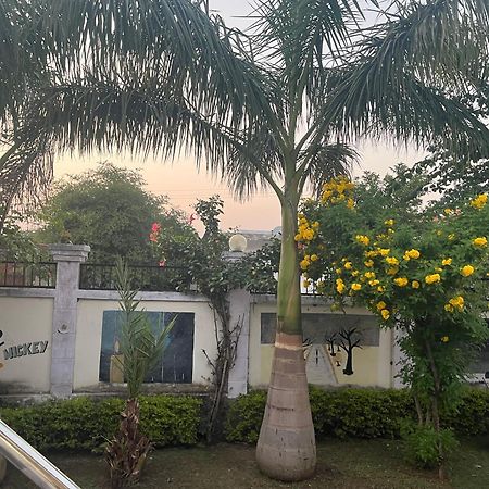 Sunrise Bed & Breakfast Khajuraho Luaran gambar