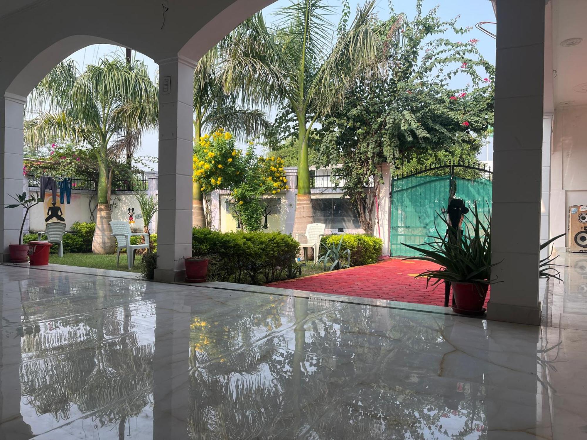 Sunrise Bed & Breakfast Khajuraho Luaran gambar