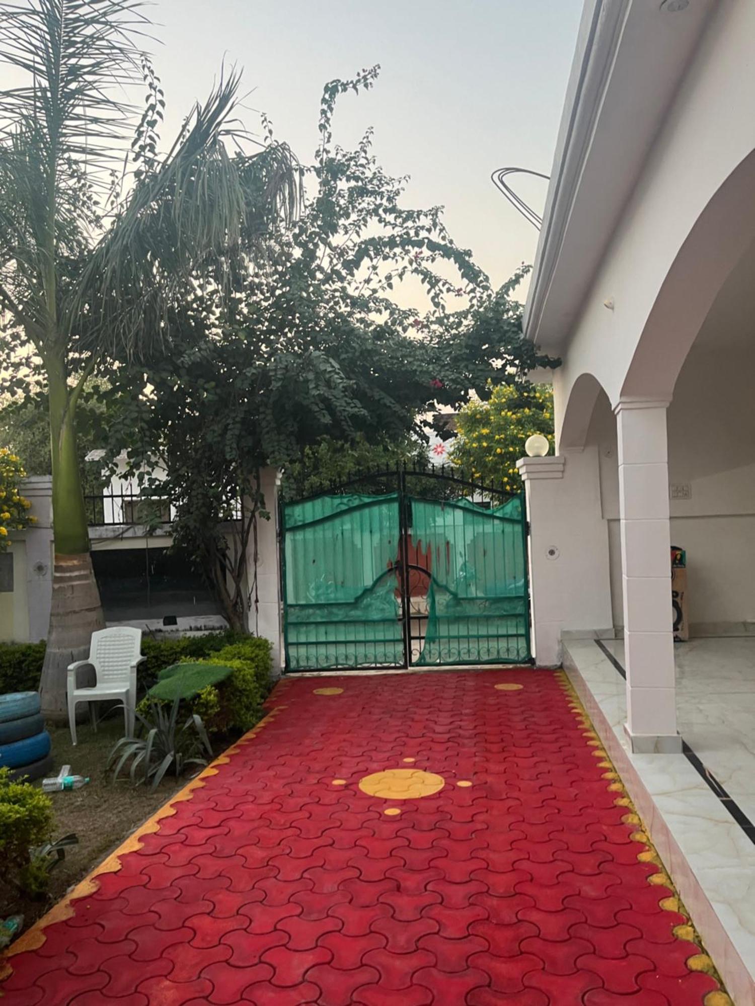 Sunrise Bed & Breakfast Khajuraho Luaran gambar