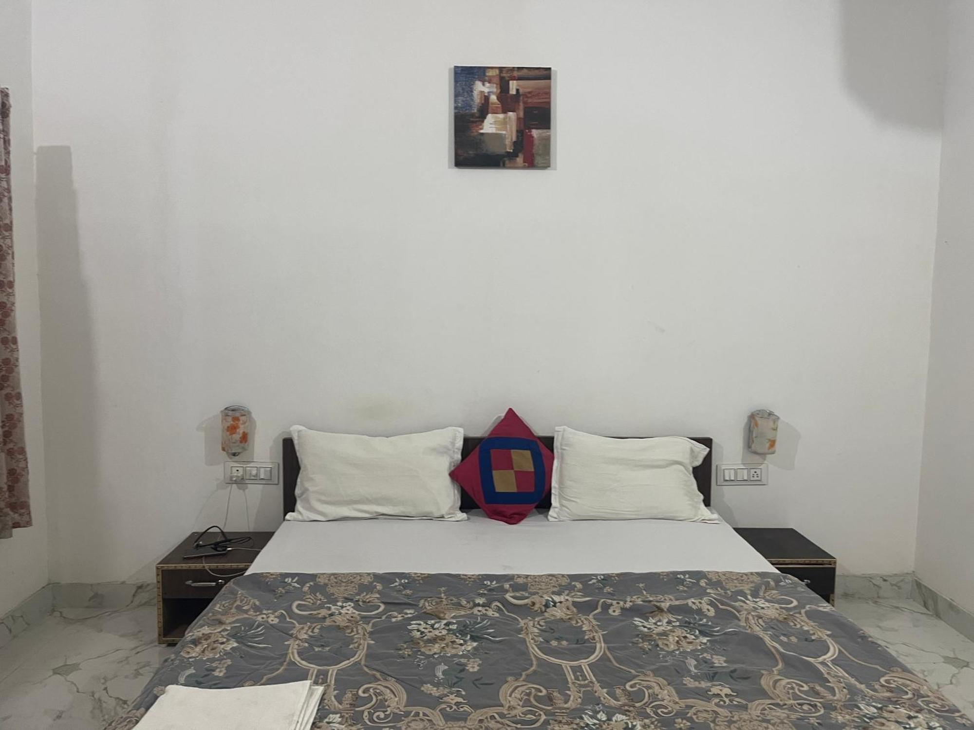 Sunrise Bed & Breakfast Khajuraho Luaran gambar