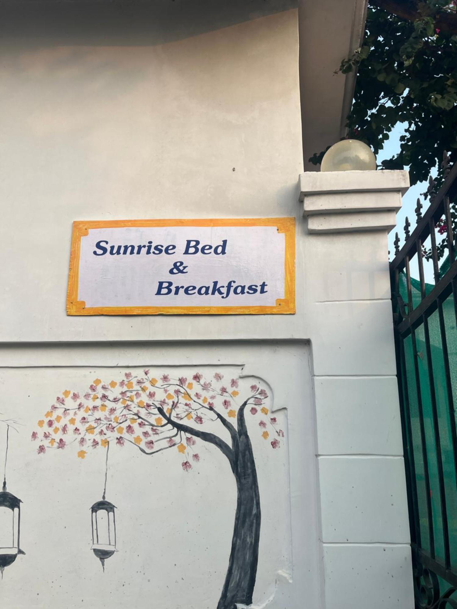 Sunrise Bed & Breakfast Khajuraho Luaran gambar