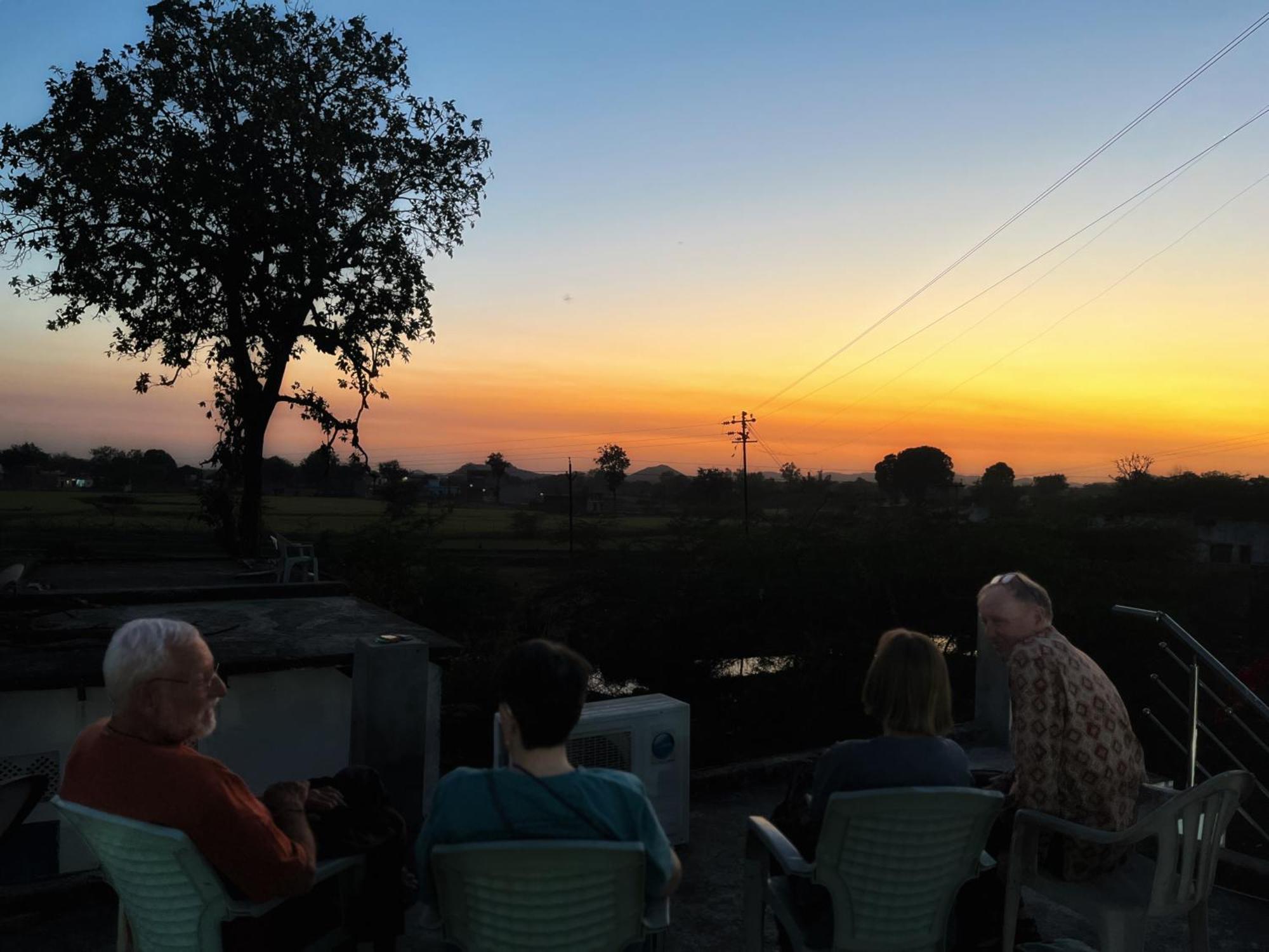 Sunrise Bed & Breakfast Khajuraho Luaran gambar